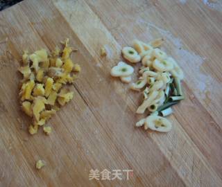 香菇油菜的做法步骤：2