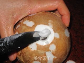 椰子炖乌鸡汤的做法步骤：3
