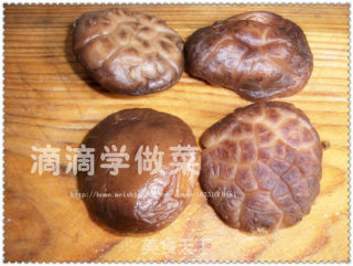 香菇鱼片粥的做法步骤：4