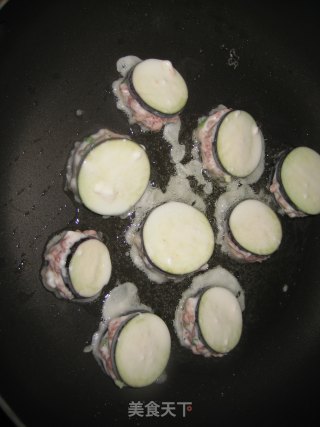 香煎茄盒的做法步骤：2