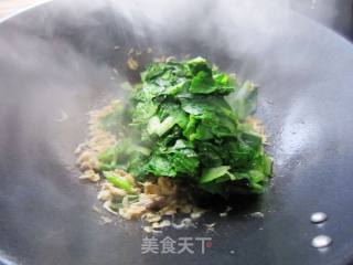 清炒虾皮小白菜的做法步骤：2