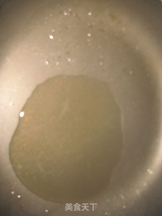 红烧鲫鱼的做法步骤：2
