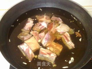 排骨炖白菜豆腐的做法步骤：2