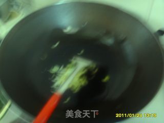 豆芽炖豆腐的做法步骤：2