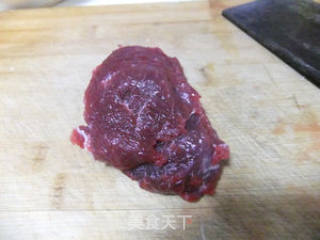茄汁洋葱牛肉的做法步骤：2
