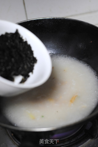 紫菜海米蛋汤的做法步骤：2