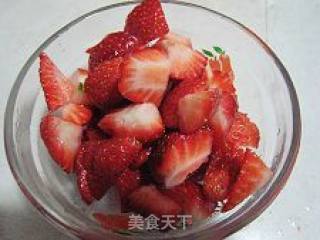 草莓牛奶西米露的做法步骤：2
