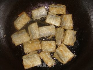 干煎带鱼的做法步骤：2
