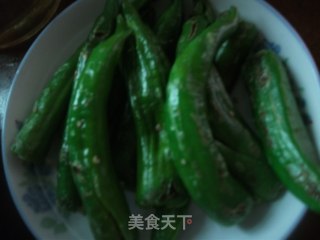 虎皮青椒的做法步骤：2