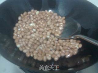 酥脆花生的做法步骤：2