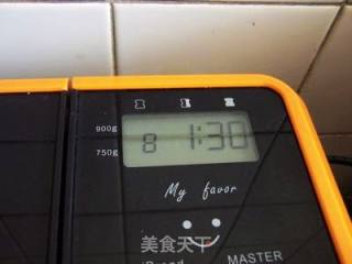 面包机版蜜豆大面包的做法步骤：3