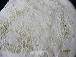 家常芝麻大饼的做法步骤：2
