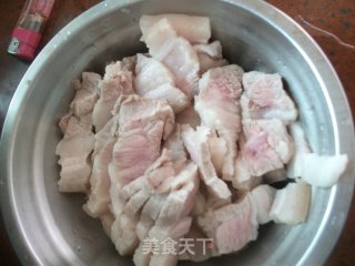 回锅肉的做法步骤：2