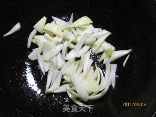 沙茶鸡柳的做法步骤：2