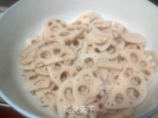 凉拌藕片的做法步骤：2