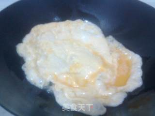 韭菜炒鸡蛋的做法步骤：2