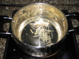 丝瓜汤的做法步骤：2