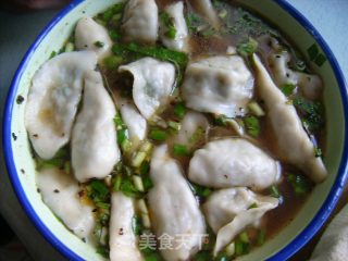 菠菜鸡蛋胡萝卜水饺的做法步骤：3