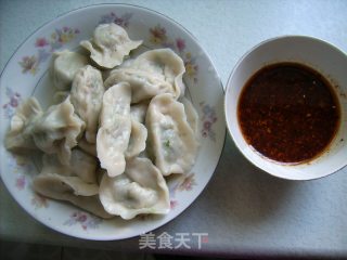 菠菜鸡蛋胡萝卜水饺的做法步骤：3
