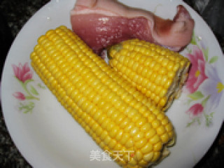 玉米碎肉的做法步骤：2