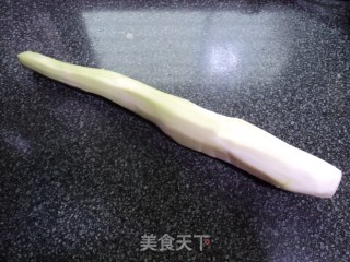 腊肉炒菜心的做法步骤：2
