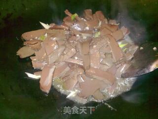 烧猪血的做法步骤：2