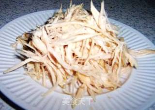 麻辣手撕鸡丝的做法步骤：2