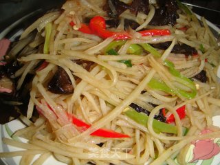 酸辣土豆丝的做法步骤：2