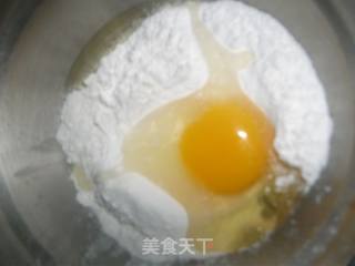 五香葱花蛋饼的做法步骤：2