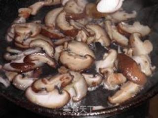 土豆香菇辣椒丝的做法步骤：3