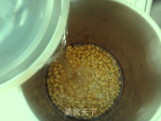 浓香豆浆的做法步骤：2