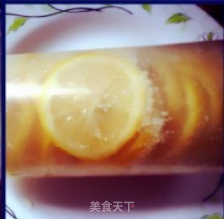 蜜柠檬茶的做法步骤：2