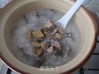 鸡肝木耳燕麦粥的做法步骤：2