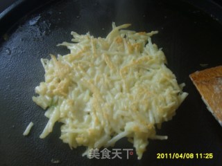 土豆饼的做法步骤：2