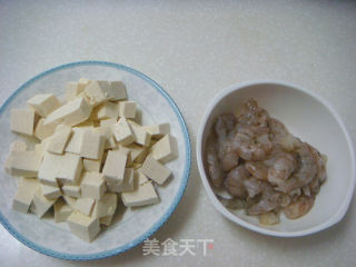 麻辣版虾仁豆腐的做法步骤：2