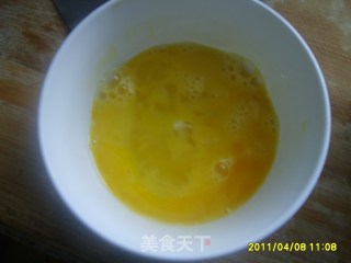 炒木耳鸡蛋的做法步骤：2
