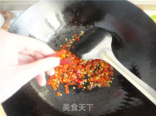 鱼香韭菜茄丁的做法步骤：2