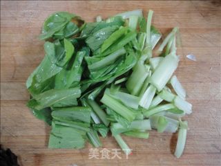 青菜拌木耳的做法步骤：2
