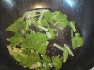 青菜拌木耳的做法步骤：2
