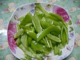 香炒鸡柳的做法步骤：2