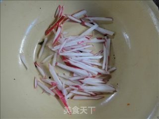 拌糖醋萝卜的做法步骤：2