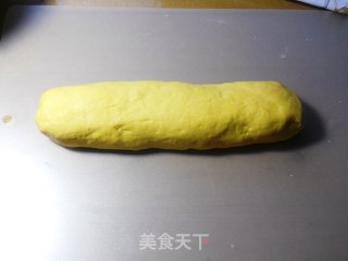 南瓜花包的做法步骤：2