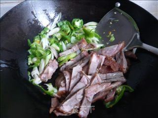 回锅金钱腿的做法步骤：2