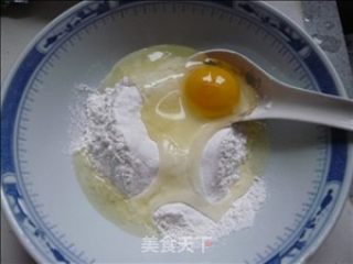 油炸香蕉的做法步骤：2
