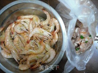 锅煎肉饼的做法步骤：2