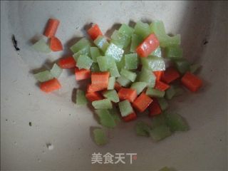 拌皮蛋的做法步骤：2
