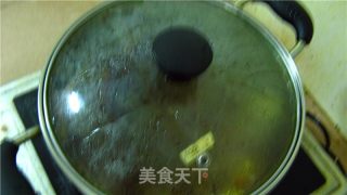 腊牛肉炖胡萝卜的做法步骤：2
