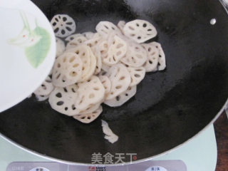 炒脆藕的做法步骤：2