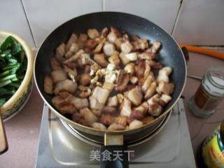 炒腩肉的做法步骤：2