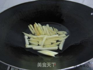 自制薯条的做法步骤：4